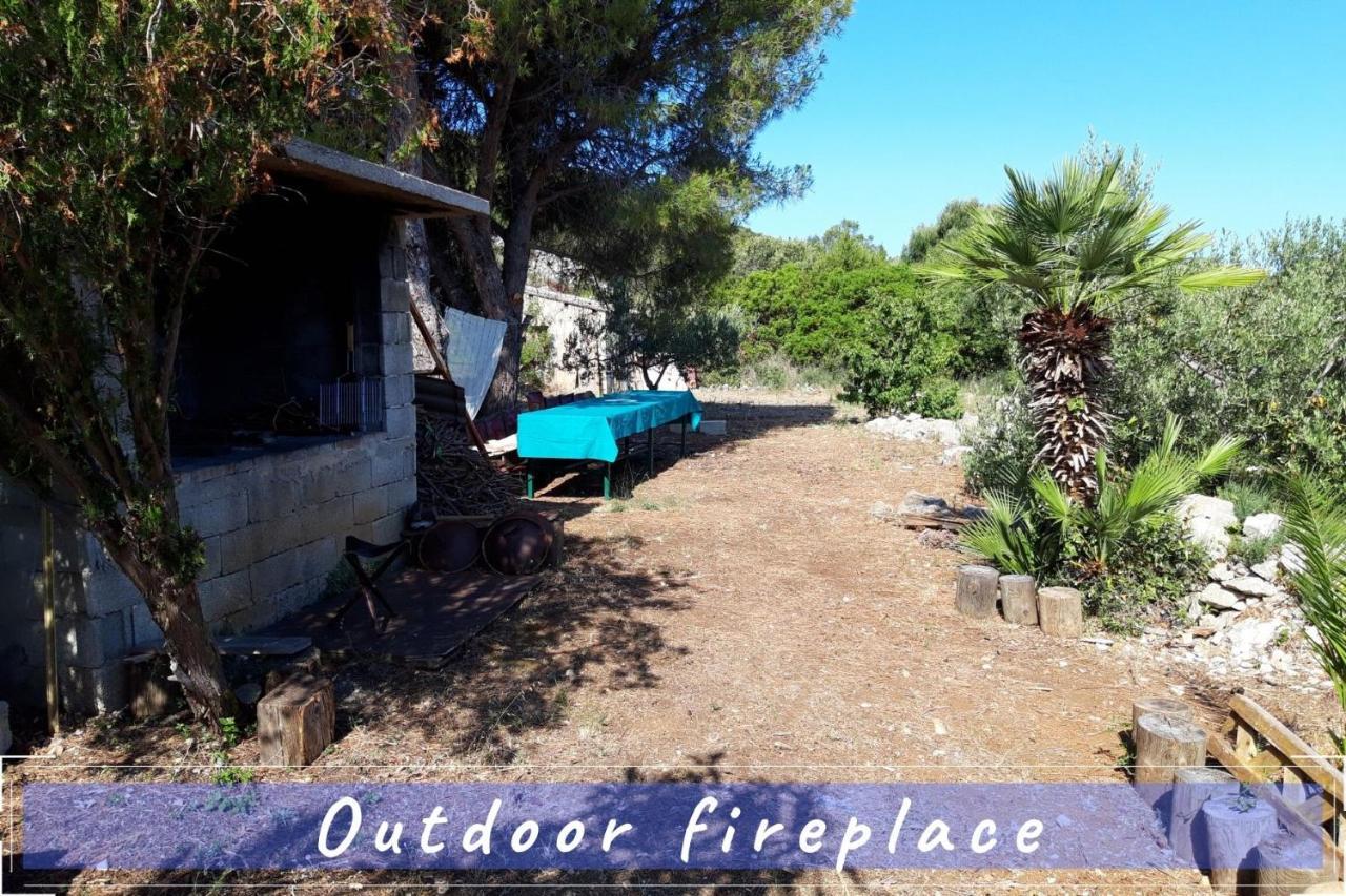 Near The Sea Vacation Home Parja Вис Экстерьер фото